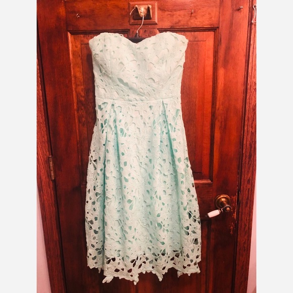 Alya S strapless lace dress, Francesca’s. AQUA - Picture 1 of 5